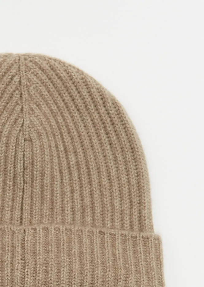 Alex Beanie — Dark Natural