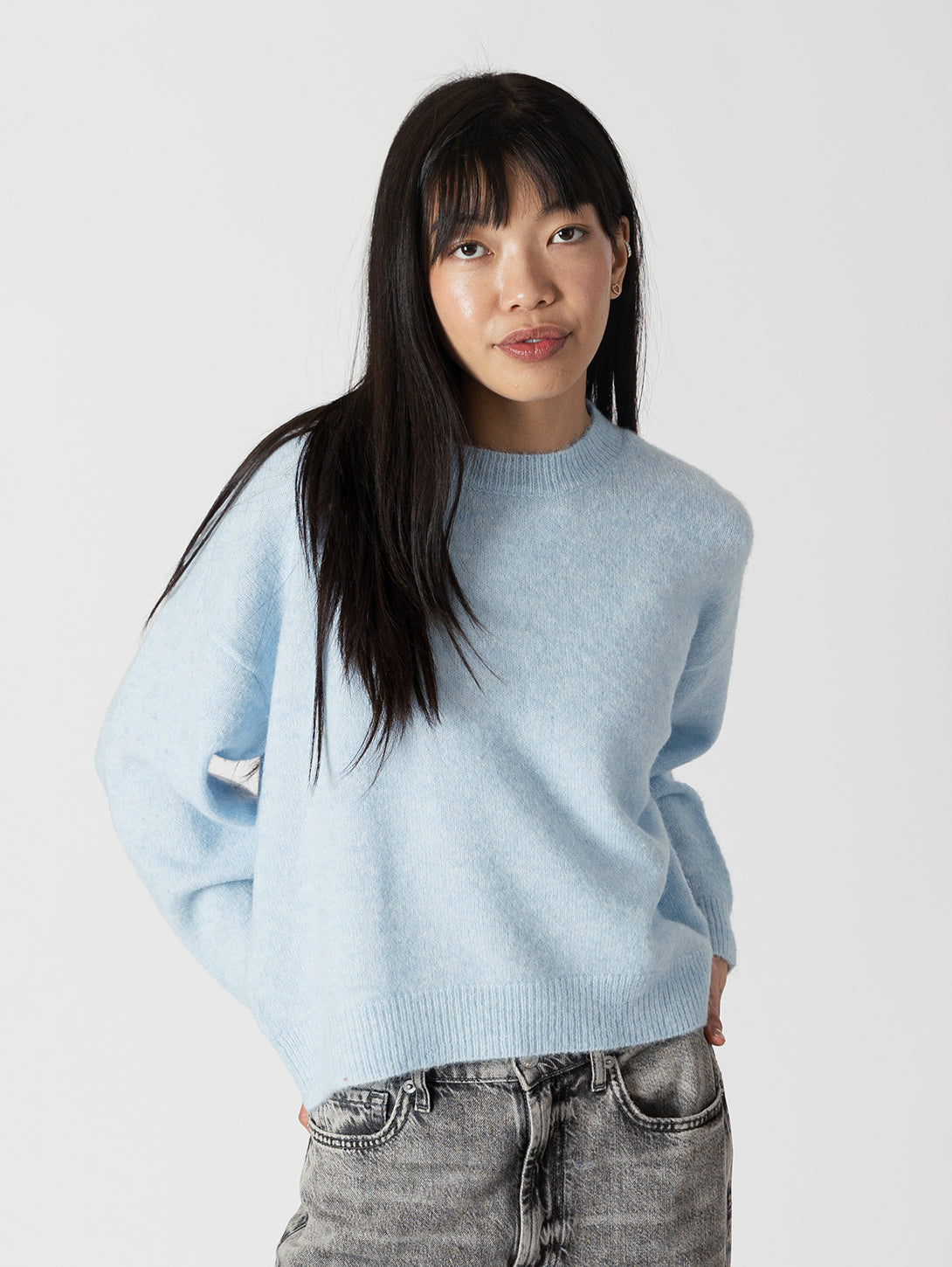 Avery Crewneck Sweater - Soft Blue