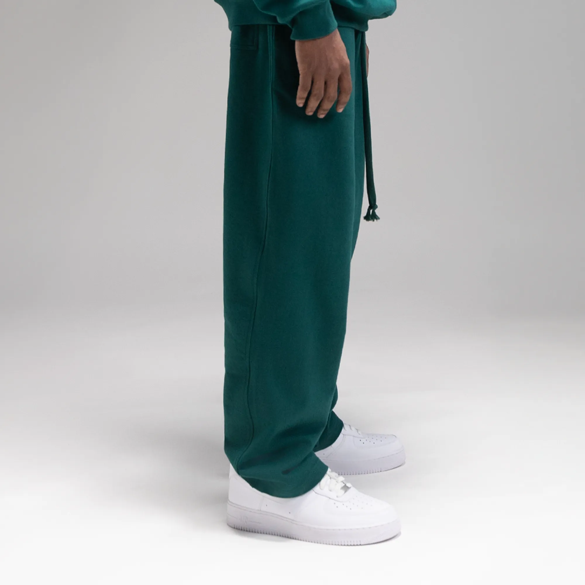 CORE 3.0 UNISEX SWEATPANT “GREEN”