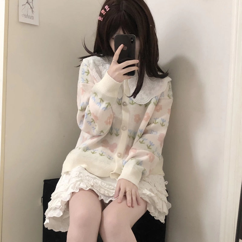 Kawaii Sweater Cardigan with Lace Collar