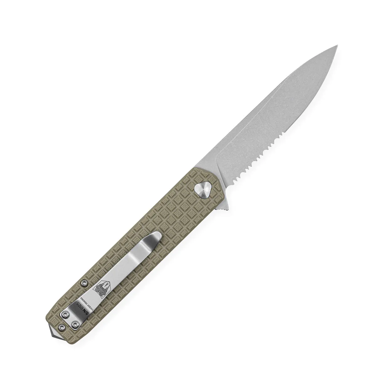 Medium Cayden Tan Drop Serrated