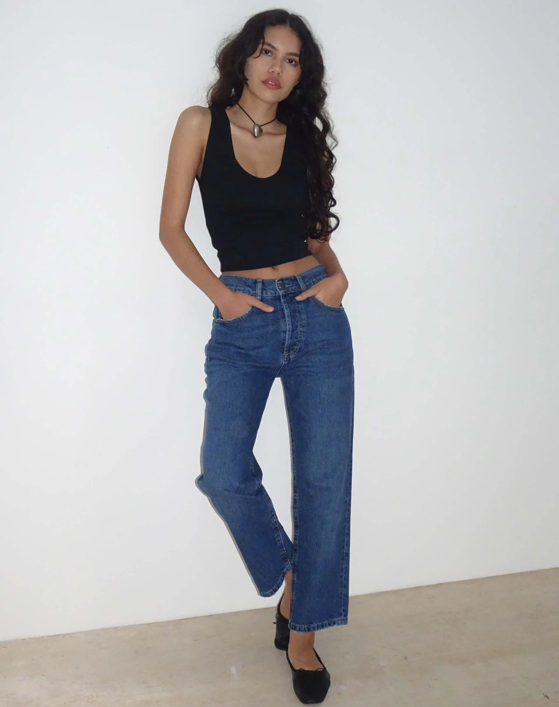 Mid Rise Straight Leg Jeans in Mid Blue Used Denim