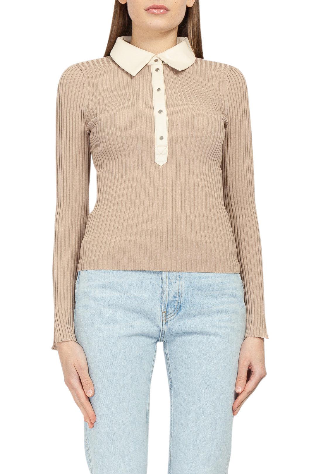 Ribbed sweater with classic collar