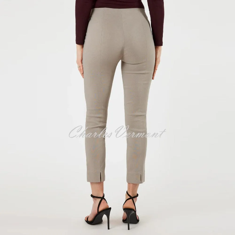 Robell Rose 09 - 7/8 Cropped Super Slim Trouser 51527-5499-13 (Light Taupe)