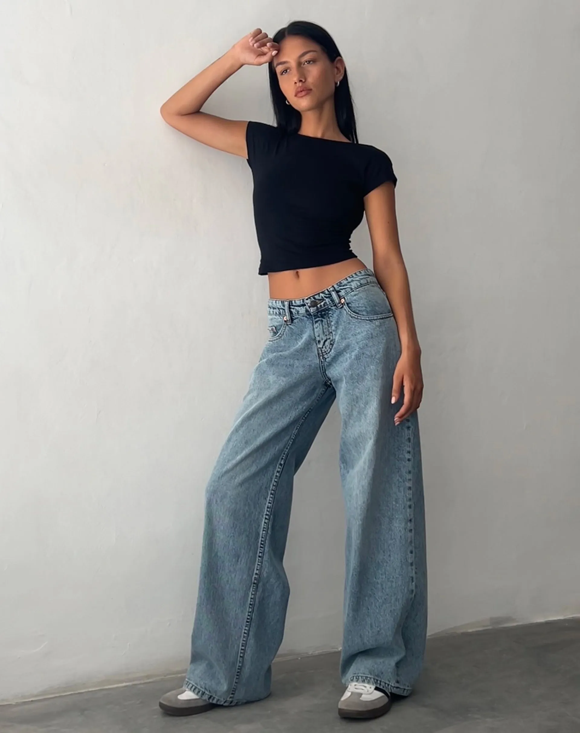 Roomy Extra Wide Low Rise Jeans in Vintage Blue Wash