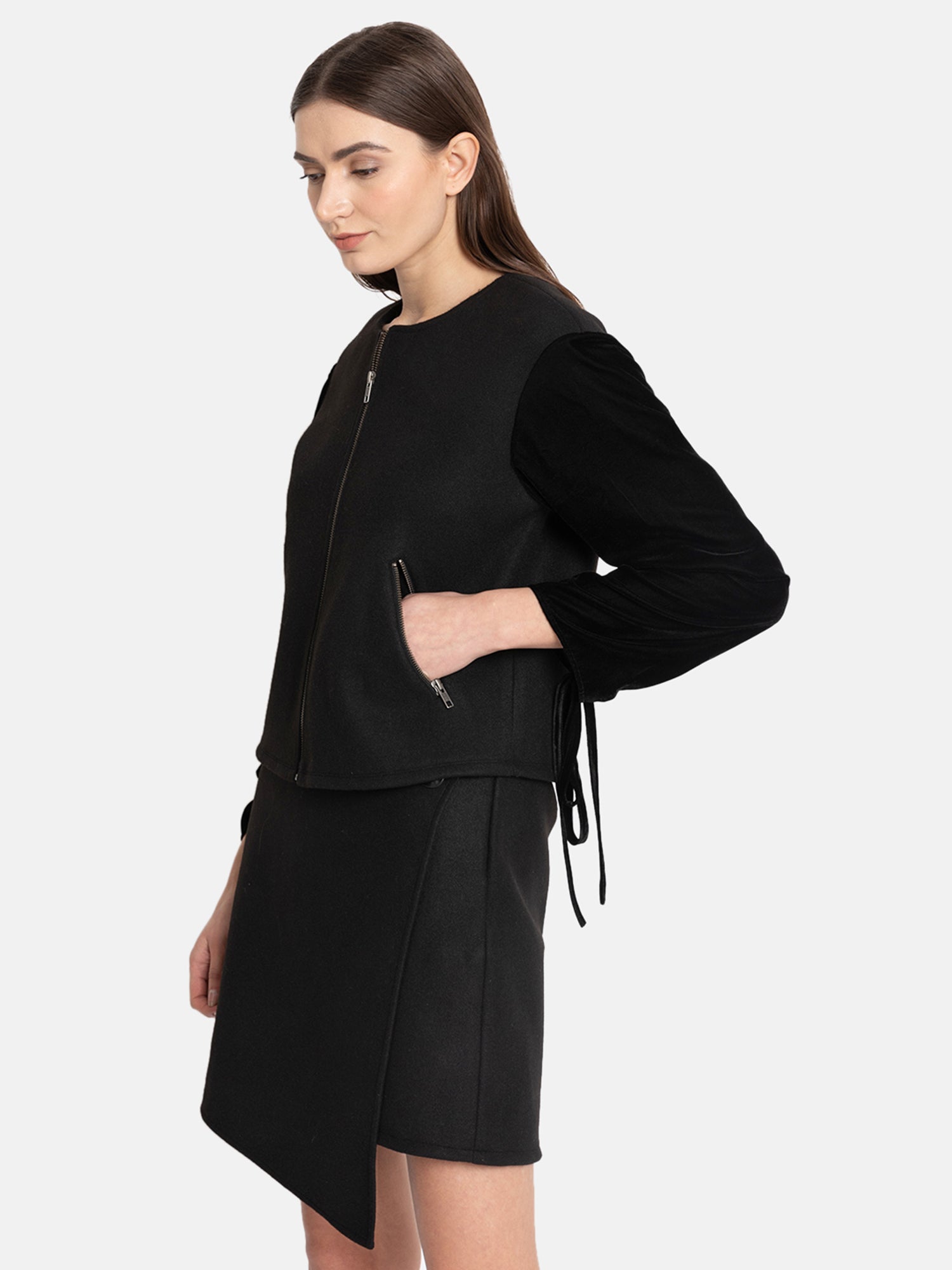 Round Neck Rouched Sleeve Jacket