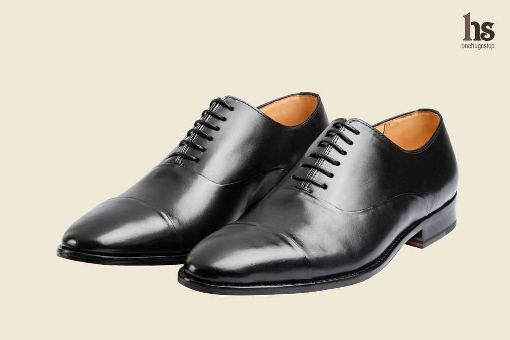 Toe Cap Pleated Oxford – Black