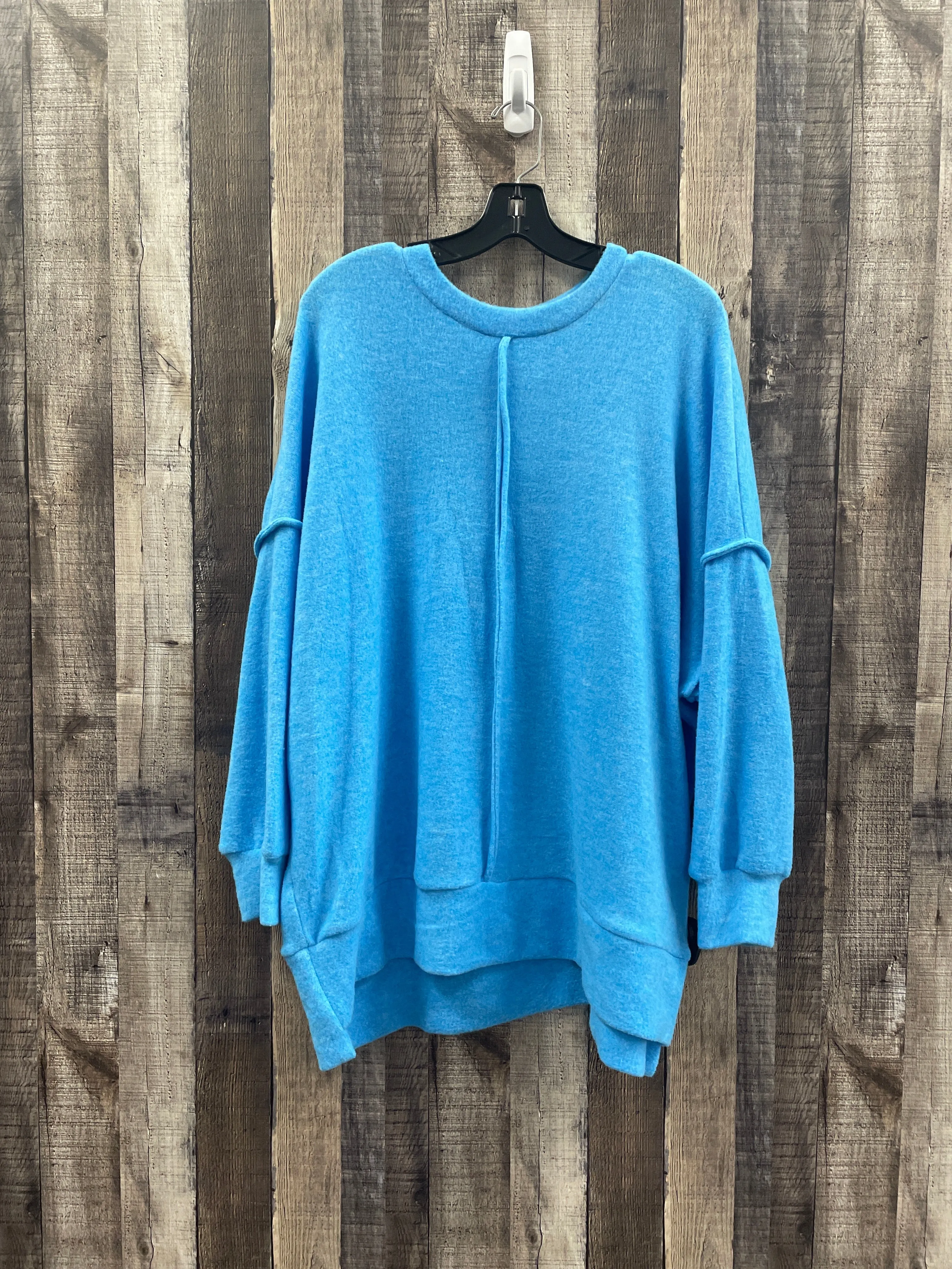 Top  sweater By Zenana Outfitters In Blue