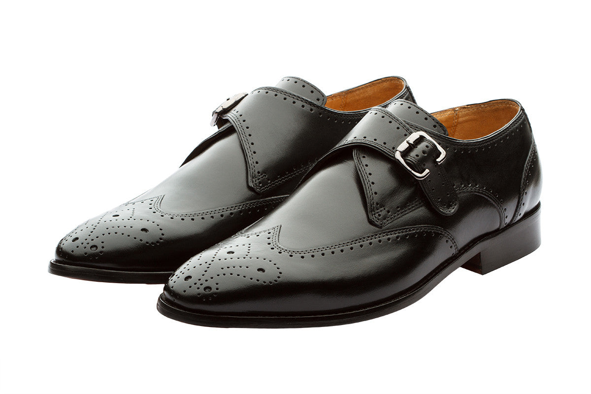 WINGCAP SINGLE STRAP BROGUE MONK – BLACK