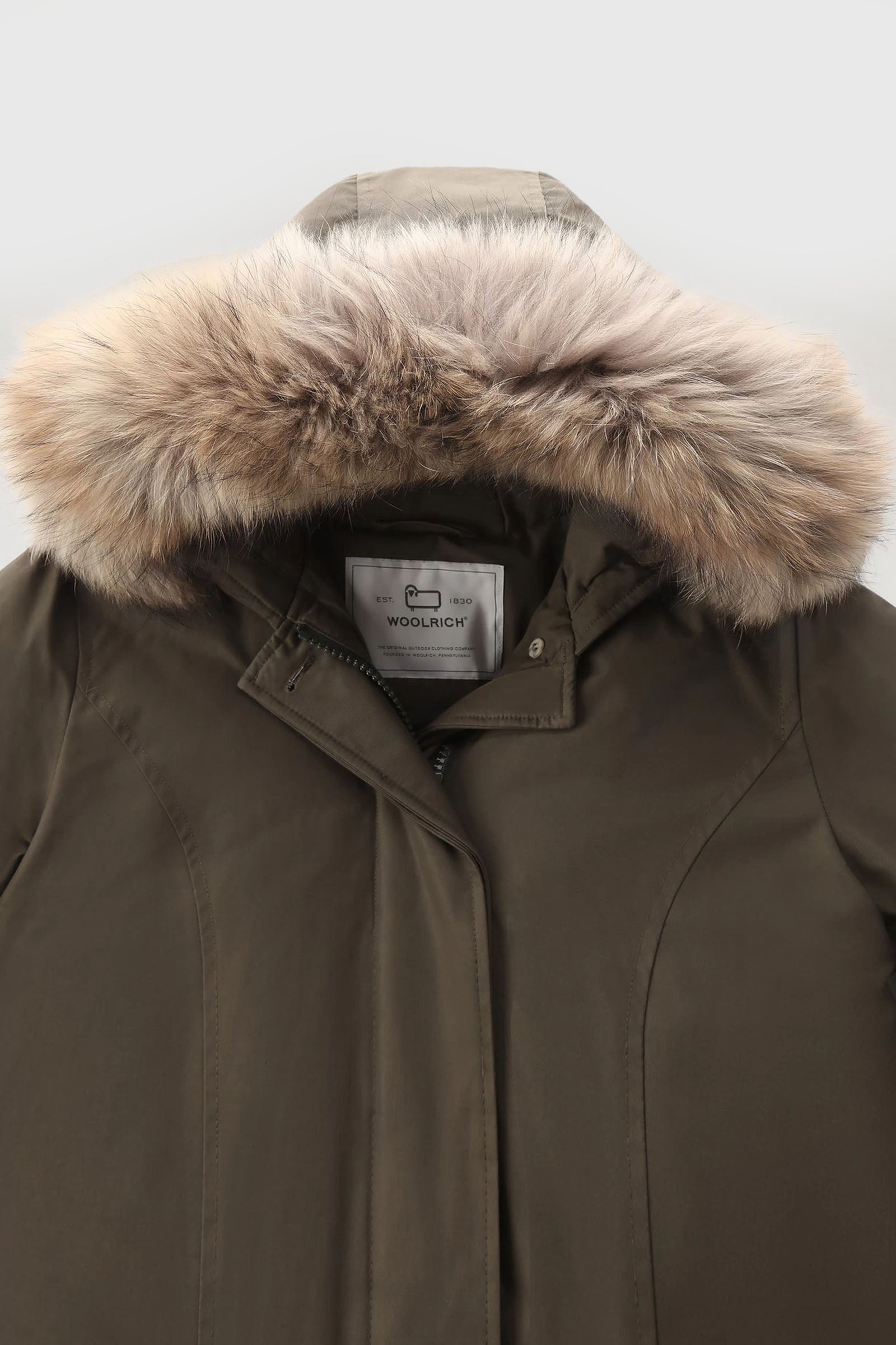 Woolrich Arctic Parka Piumino Verde Militare con Pelliccia di Procione